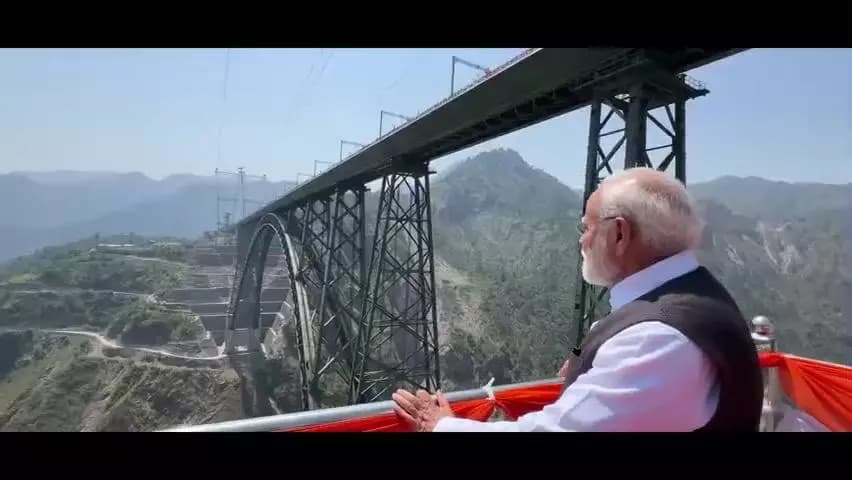 आपके शहर देहरादून में आयोजित हो रहा है रोजगार मेला।
देश के युवाओं को सरकारी नौकरियाँ देने के संकल्प के तहत, रोजगार मेले के समारोह में प्रधानमंत्री नरेन्द्र मोदी जी के नेतृत्व में 24 अक्टूबर, 2025 को सरकारी नौकरियों में चयनित 51000 से अधिक