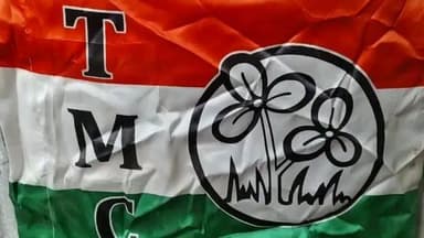 আলিপুরদুয়ার ২: ভাটিবাড়িতে তৃণমূলের অঞ্চল সভাপতি এবং চেয়ারম্যান পদ নিয়ে ধোঁয়াশা দলীয় কর্মীদের মধ্যেই