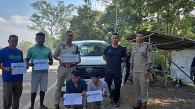 ডিফু: পুৰণা লাহৰিজানৰ ৬ মাইলত বৃহৎ পৰিমানৰ সন্দেহযুক্ত হেৰইন জব্দ, দুজন আটক