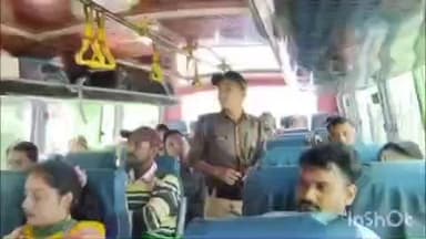 अल्मोड़ा: त्योहारी सीजन के मद्देनजर परिवहन विभाग ने अल्मोड़ा में चलाया विशेष वाहन चेकिंग अभियान, दो वाहनों को किया ज़ब्त
