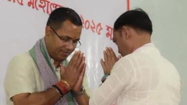 করিমগঞ্জ: শ্রীশ্রী ভুবনেশ্বর সাধু ঠাকুরের ১৫৬ তম শুভ আবির্ভাব তিথি উপলক্ষে আয়োজিত লাংকরা মেলায় উপস্থিত হলেন মন্ত্রী