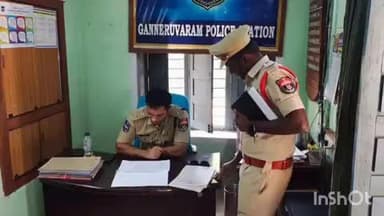 గన్నేరువరం: గన్నేరవరం పోలీస్ స్టేషన్ ను ఆకస్మిక తనిఖీ చేసిన కరీంనగర్ పోలీస్ కమీషనర్ గౌష్ ఆలం