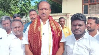 కొత్తపల్లి: ప్రతి కుటుంబానికి పక్కా ఇల్లు నిర్మించి ఇవ్వాలన్నదే ప్రభుత్వ లక్ష్యం : సుడా చైర్మన్ కోమటిరెడ్డి నరేందర్ రెడ్డి