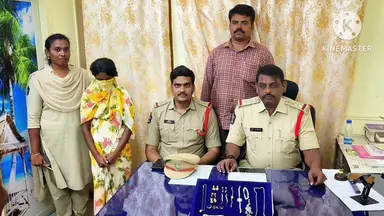 ద్వారకాతిరుమలలో చోరీకి పాల్పడిన మహిళనుఅరెస్టు33.5 గ్రాములుబంగారం 117 గ్రాముల వెండి వస్తువులుస్వాధీనం ci విల్సన్ వెల్లడి