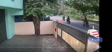 திருவாரூர்: திருக்கண்ணமங்கையில் காதலர்களிடையே கருத்து வேறுபாடு காரணமாக காதலன் குளத்தில் குதித்து தற்கொலை சிசிடிவி காட்சி வீடியோ வைரல்