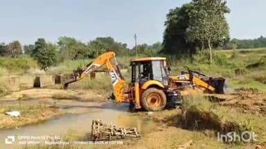 लुण्ड्रा: सरगुजा जिले के लुण्ड्रा भाजपा मंडल अध्यक्ष सतीश कुमार जायसवाल ने बटवाही रघुनाथपुर के छठ घाट का किया निरीक्षण