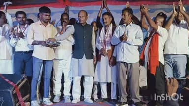 मंझिआंव: बिछी गांव में लक्ष्मी पूजा पर दुगोला कार्यक्रम का आयोजन, विधायक नरेश प्रसाद सिंह ने फीता काटकर की शुरुआत