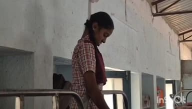 భీమదేవరపల్లి: భీమదేవరపల్లి మండల కేంద్రంలోని గురుకుల పాఠశాలలో విద్యార్థిని ఆత్మహత్య