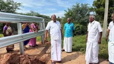 ஊத்துக்குளி: தளவாய் பாளையம் ஊராட்சியில் பொதுமக்களின் வழிப் பாதையை மறைத்து ரயில்வே நிர்வாகம் இரும்பு தடுப்புச் சுவர் அமைத்ததை எம்பி ஆய்வு செய்தார்