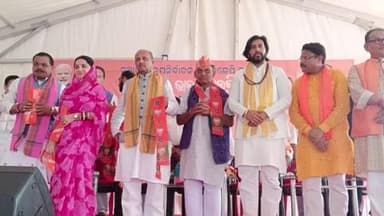 ଖରିଆର: ନୂଆପଡା ବିଜେପି କାର୍ଯ୍ୟାଳୟରେ ରାଜ୍ୟ ସଭାପତିଙ୍କ ଠାରେ ବିଜେପିରେ ଯୋଗ ଦେଲେ ପଶ୍ଚିମ ଓଡ଼ିଶାର ସ୍ୱନାମଧନ୍ୟ ପାଲା ଗାୟକ ଅର୍ଜୁନ ଛତ୍ରିଆ