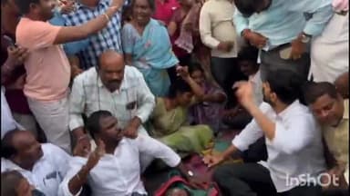 హుజూరాబాద్: ఆత్మహత్య చేసుకున్న బాలిక మృతదేహంతో అంబేద్కర్ చౌరస్తా వద్ద ఆందోళన చేసిన ఎమ్మెల్యే పాడి కౌశిక్ రెడ్డి