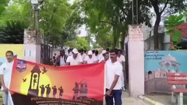 శంకరంపేట ఏ: పోలీస్ అమరవీరుల త్యాగాలు వెలకట్టలేనివి
సైకిల్ ర్యాలీ ప్రారంభించిన అల్లాదుర్గం సిఐ రేణుక రెడ్డి