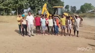 पिपरा: छठ घाटों की सफाई और सुंदरीकरण पर ज़ोर, समाजसेवी पिंटू सिंह ने बभंडी पंचायत के सात घाटों की सफाई कराई