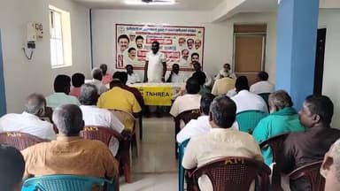 வேடசந்தூர்: ரக்சனா மஹாலில் சாலை பணியாளர்கள் சங்க ஆலோசனை கூட்டம்