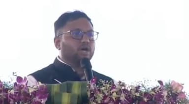 హుజూర్ నగర్: ఉపాధి కల్పనే లక్ష్యంగా జాబ్ మేళా: హుజూర్నగర్ లో కలెక్టర్ తేజస్