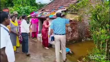 அரக்கோணம்: அரக்கோணம் வளர்புரம் பகுதியில் மழை வெள்ளத்தால் பாதிக்கப்பட்ட பகுதிகளில் மாவட்ட ஆட்சியர் நேரில் ஆய்வு