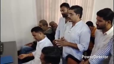 ओखलकांडा: भीमताल के विकास भवन में नवनियुक्त जिलाधिकारी नैनीताल ललित मोहन रयाल से की मुलाकात, सौंपा ज्ञापन