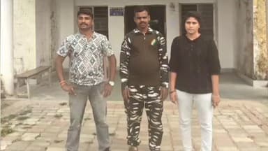 हैदरनगर: आधे चौकीदारों को अग्रिम वेतन नहीं मिला, अंचल नाजिर पर रिश्वत मांगने का आरोप