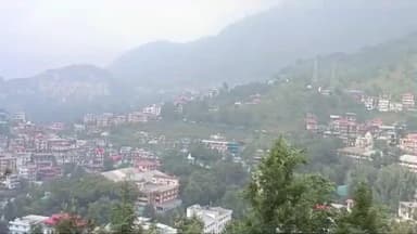 कसौली: धर्मपुर में वाहन चालकों के लिए ड्राइविंग टेस्ट का आयोजन, एसडीएम कसौली महेंद्र प्रताप रहे उपस्थित