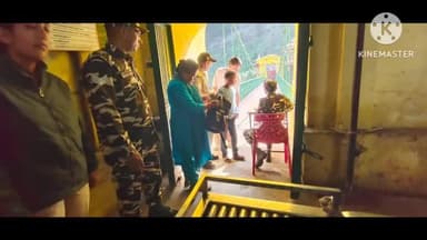 मुनस्यारी: पिथौरागढ़ पुलिस ने अंतरराष्ट्रीय झुला पुल पर मानव तस्करी की रोकथाम के लिए संयुक्त रूप से चलाया जागरूकता अभियान