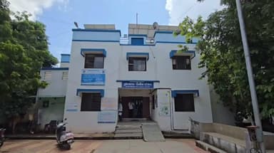 રાણાવાવ: ખાગેશ્રી ગામેથી કુતિયાણા પોલીસે દેશી દારૂ ઝડપી લીધો