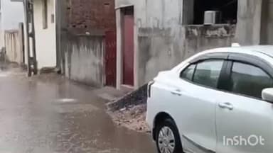 બાલાસિનોર: બાલાસિનોર શહેરમાં કમોસમી વરસાદ માર્ગો થયા પાણી પાણી