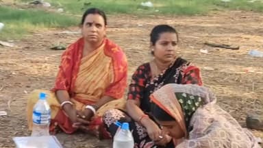 খড়গ্রাম: অভাবের যন্ত্রণা সহ্য করতে না পেরে গলায় ফাঁস যুবকের, শোকের ছায়া বালিয়া গ্রামে