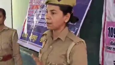 महमूदाबाद: महमूदाबाद में मिशन शक्ति के तहत महिलाओं और बालिकाओं को किया गया जागरूक