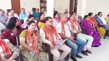 डोईवाला: डोईवाला विधायक बृज भूषण गैरोला ने सुनी प्रधानमंत्री की मन की बात