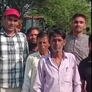 राजगढ़: बरकड़ी गांव में ग्रामीणों की शिकायत पर तहसीलदार ने हटाया अतिक्रमण, ग्रामीणों ने किया तहसीलदार का स्वागत