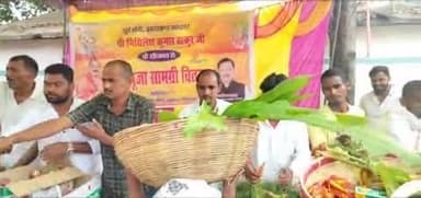 चिनिया: चिनियां में छठ महापर्व की धूम, उमड़ा आस्था का जन सैलाब, छठ व्रतियों की सेवा में जुटे जनप्रतिनिधि व प्रशासन