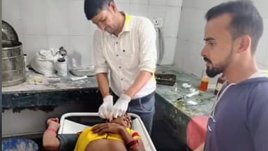 हैदरनगर: जपला-छतरपुर मार्ग पर नहर मोड़ के पास बाइक से गिरकर महिला गंभीर रूप से घायल, अस्पताल में भर्ती