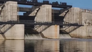 மதுராந்தகம்: மதுராந்தகம் ஏரியில் மூன்றாண்டுகளுக்கு பிறகு இன்று முதல் தண்ணீர் தேக்கம் விவசாயிகளும் பொதுமக்களும் மகிழ்ச்சி