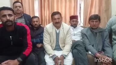 चौपाल: भाजपा मंडल अध्यक्ष कुपवी श्याम सिंह धीरटा की अध्यक्षता में आयोजित बैठक में सभी पदाधिकारी एवं कार्यकर्ता रहे मौजूद