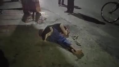 রানাঘাট ২: রানাঘাটে রাস্তার পাশে পড়ে অচিতন্য মহিলা,ঘটনায় চাঞ্চল্য রানাঘাটে,মহিলাকে উদ্ধার করে বাড়ী ফেরালো রানাঘাট পুলিশ