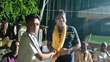 হাইলাকান্দি: আব্দুল্লাপুরে একটি বেহাল রাস্তার কাজ শীঘ্রই শুরু করা হবে,এ খবরে এলাকাবাসীরা এক সভায় গভীর সন্তুষ প্রকাশ করেন