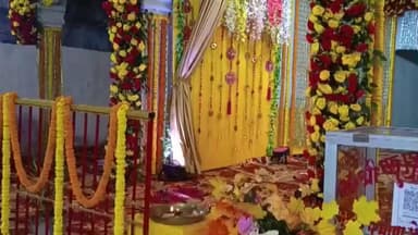 संपतचक: फतेहपुर: भगवान भास्कर का पट खुलते ही दर्शन के लिए उमड़ी भक्तों की भीड़