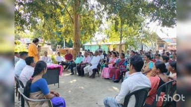 হেলেম: গহপুৰত কেন্দ্ৰীয় বিত্তমন্ত্ৰীৰ আগমনৰ বাবে  কলাবাৰী গাঁও পঞ্চায়ত কাৰ্যালয়ত পৰ্যালোচনা সভা সম্পন্ন, বিধায়কৰ অংশগ্ৰহণ