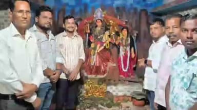 पोटका: रायपुर गांव में आयोजित देवसभा में भाजपा नेता गणेश सरदार हुए शामिल