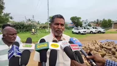கந்தர்வகோட்டை: கல்லாகோட்டையில் நெற்பயிர்கள் முழுவதுமாக நீரில் மூழ்கியது வேதனை தெரிவித்த விவசாயிகள் நிவாரணம் வழங்க கோரிக்கை