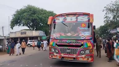 வேடசந்தூர்: தனியார் பஸ் டிரைவர் தெனாவட்டாக பேசியதால் சுள்ளெரும்பில் பஸ்சை சிறைபிடித்த பொதுமக்கள்