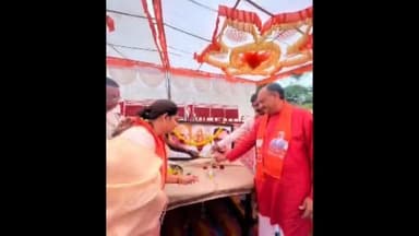 મોરવા હડફ: મોરવા હડફના નવાગામ ખાતે ધારાસભ્ય નિમિષાબેન સુથારની ઉપસ્થિતિમાં સ્નેહ સંમેલન કાર્યક્રમ યોજાયો હતો