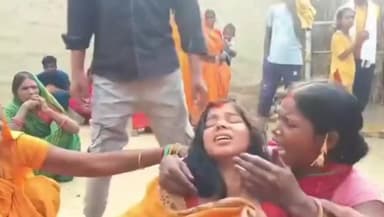 घोड़ासहन: घोड़ासहन थाना क्षेत्र के निमोईया छठ घाट से पुलिस ने एक युवक का शव बरामद किया