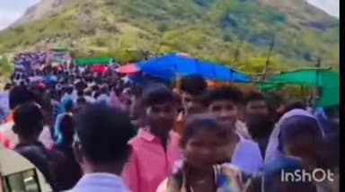 सुरगाणा: प्रसिद्ध केम डोंगरावर भरलेल्या यात्रेत महाराष्ट्रासह गुजरात राज्यातील पर्यटकांनी लावली हजेरी