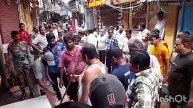 କଟକ ପୌରାଞ୍ଚଳ: ନୟା ସଡ଼କରେ ଜବରଦଖଲ ଉଚ୍ଛେଦ କରିଛି କଟକ ମହାନଗର ନିଗମର ଏନଫୋର୍ସମେଣ୍ଟ ଟିମ୍