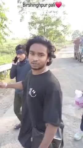 umariya jila
ka ye rasta ubad khabd ki bajeh se burghatna huaa hai