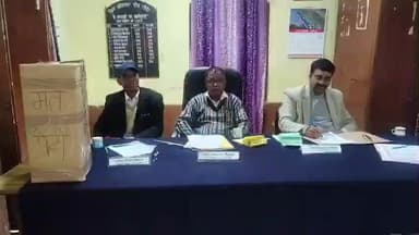 पौड़ी: जिला अधिवक्ता संघ पौड़ी के चुनाव के लिए मतदान जारी, अध्यक्ष पद पर तीन प्रत्याशी मैदान में