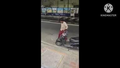 ஈரோடு: கருங்கல்பாளையம் பகுதியில் ரஜினி பாடலுக்கு நடனமாடிய நபர் சமூக வலைதளங்களில் பரவ விட்ட இளைஞர்