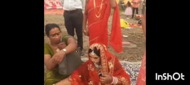 बलिया: लोक आस्था के महापर्व छठ की धूम के बीच, बलिया की थर्ड जेंडर अनुष्का ने रखा व्रत और की मंगल कामना