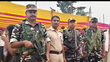 मेहसी: मेहसी थाना क्षेत्र में छठ महापर्व के दृष्टिगत सुरक्षा व्यवस्था एवं शांतिपूर्ण माहौल सुनिश्चित करने हेतु पुलिस तैनात